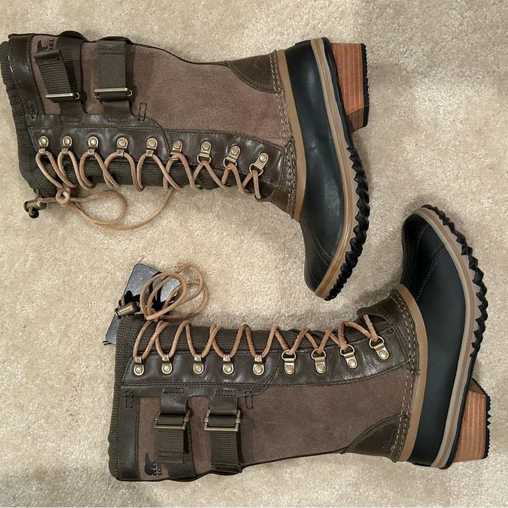 NWT! Sorel Women's Conquest Carly II Waterproof Boots Peatmoss